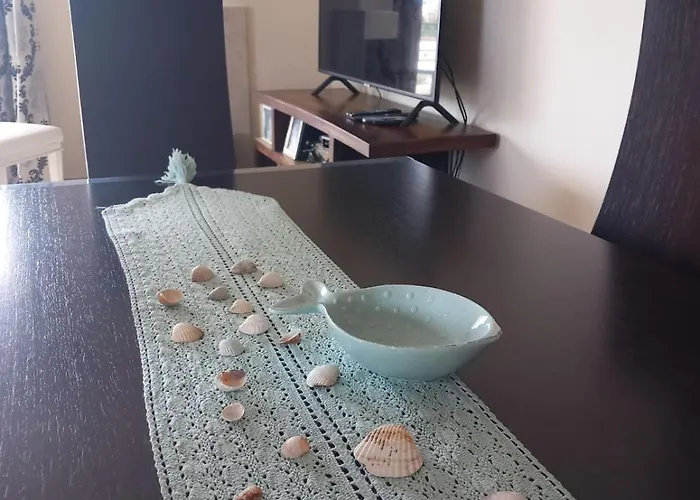 Fox's Sunshine Apartament Alepou