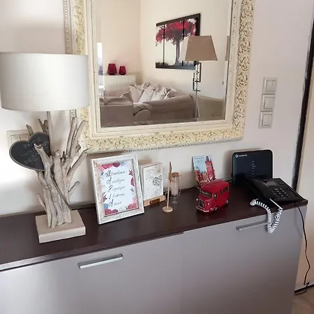 Fox's Sunshine Apartament *