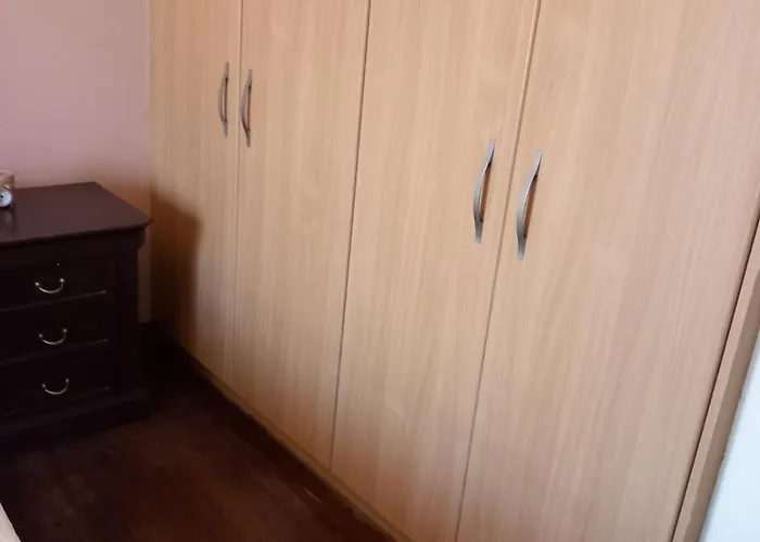 Fox's Sunshine Апартаменты Alepou